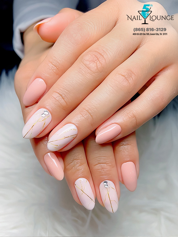 5TH Nail Lounge Lenoir City