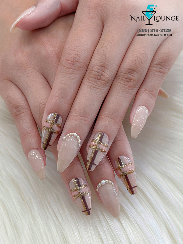 5TH Nail Lounge Lenoir City